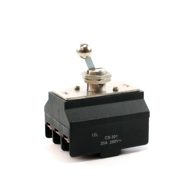 Interruptor Tripolar Margirius 20A/120V/250V CS 301 TS/SS (20) 11260 11260