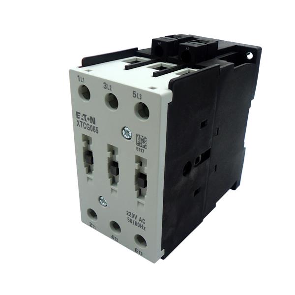 Contator Tripolar 65A 220VCA 50/60HZ Eaton XTCG065D00AO 177661 38622 38622