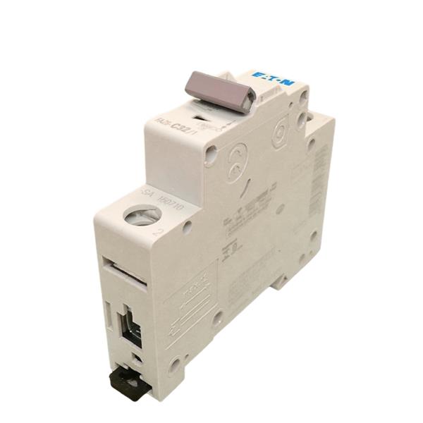 Mini Disjuntor Eaton FAZ6-C32/1 150710 43195