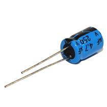 Capacitor Eletrolítico Radial 4,7MF x 250V 19152 19152 