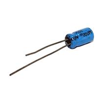 Capacitor Eletrolítico Radial 100MF x 10V 781 781